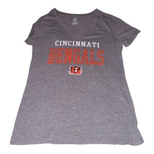 NFL Team Apparel Cincinatti Bengals V Neck Gray Short Sleeve Tee Size Large